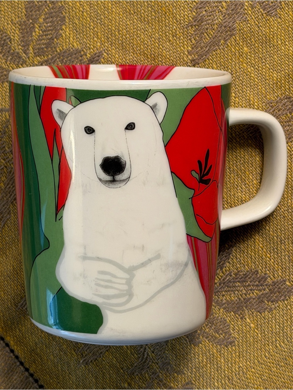 Marimekko Oiva Nanuk Polar Bear Mug